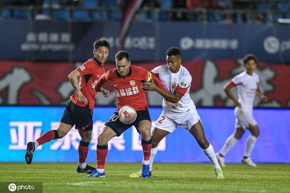 九游体育下载-风云突变波士顿凯尔特人今夜队长鼓劲，亚冠版图或变，目标明确，更衣室氛围转暖的简单介绍